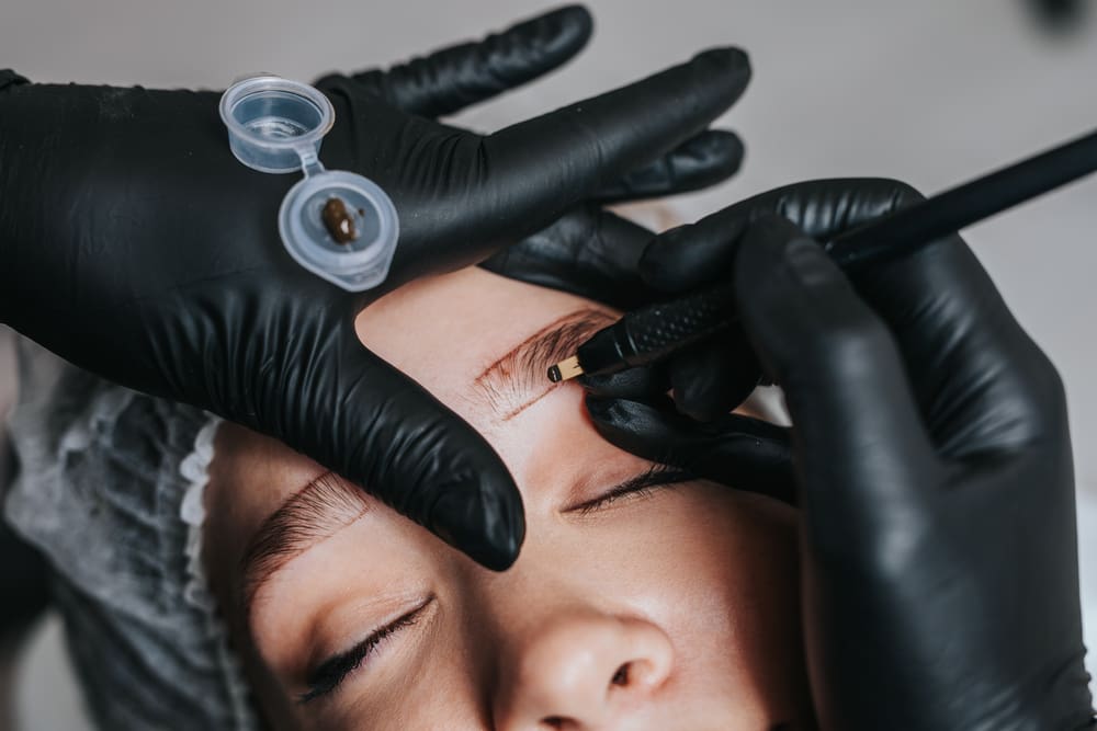 Méthode Pour Structurer Vos Sourcils: Comment Obtenir des Sourcils  Parfaits? — Blog Nanobrow France